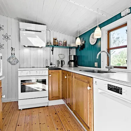Semesterbostad Stunning In With Kitchen *