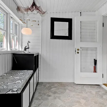 Semesterbostad Stunning In With Kitchen Asnæs